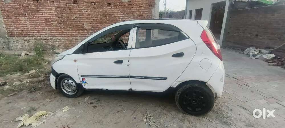 Hyundai Eon Magna + 2015