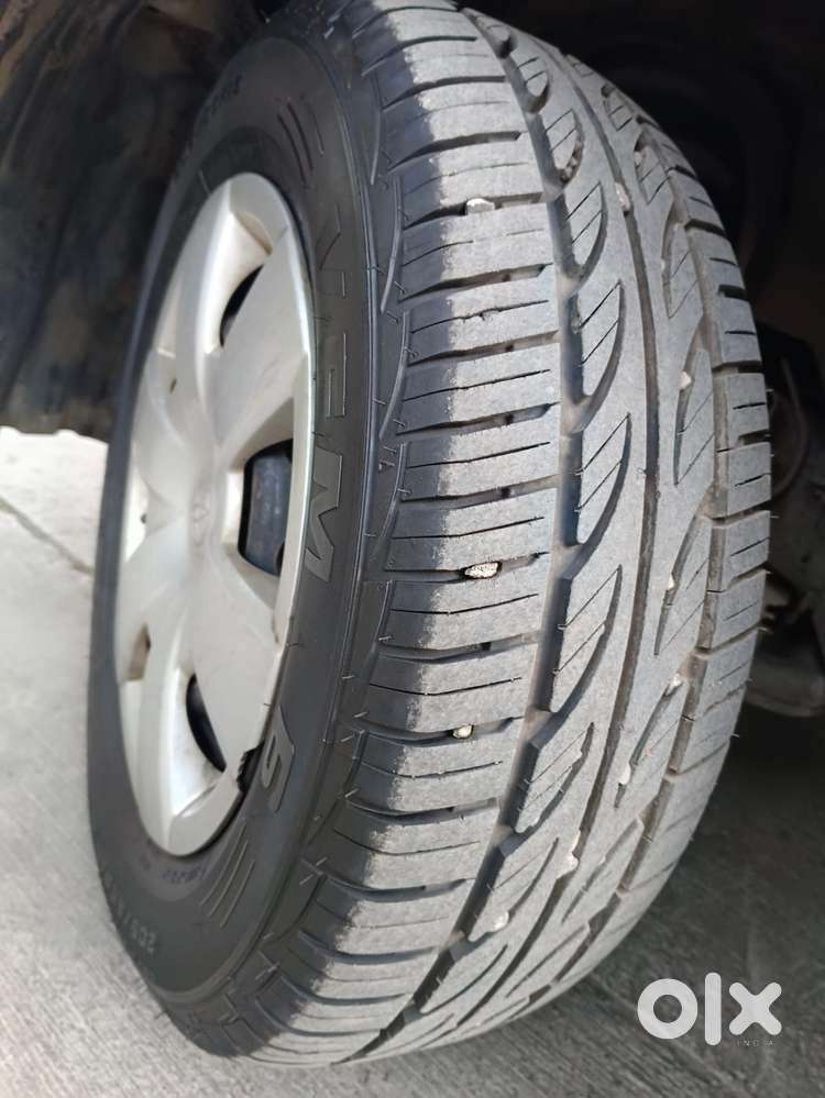 Toyota Innova 2004-2011 2.0 G1 Bsiv, 2010, Diesel