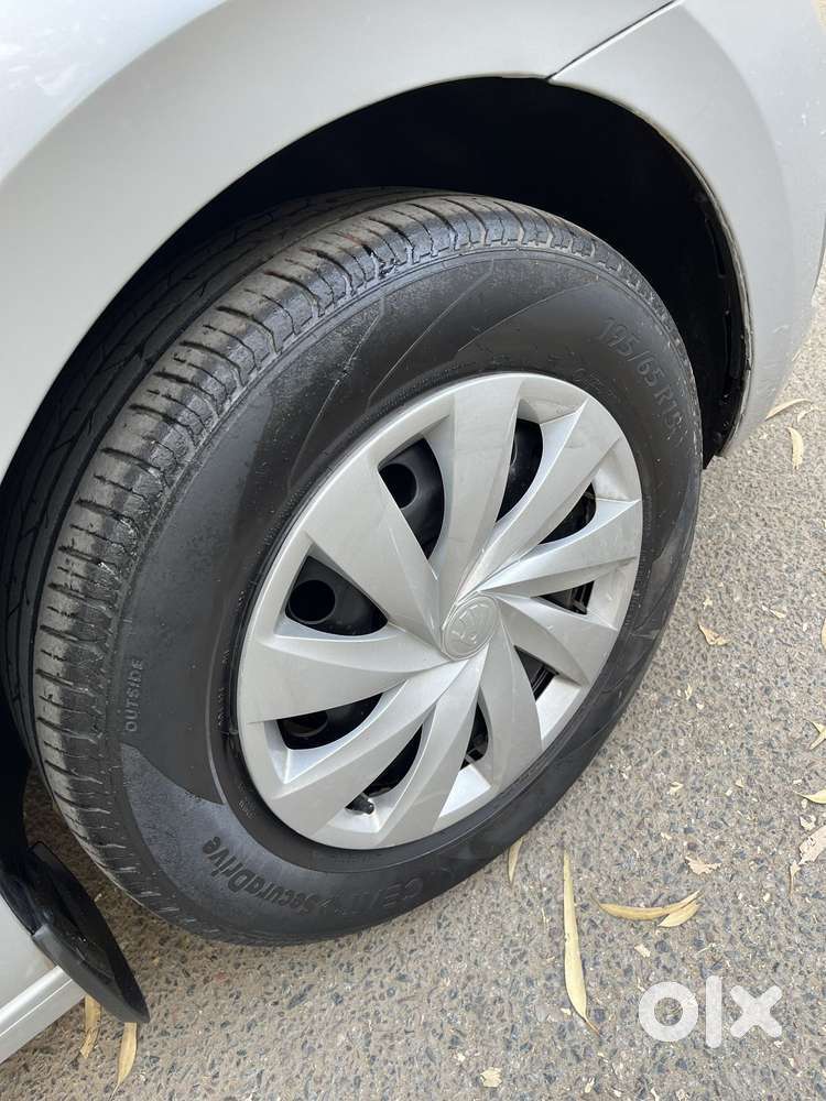 Skoda Slavia 1.0 Active Tsi, 2022, Petrol