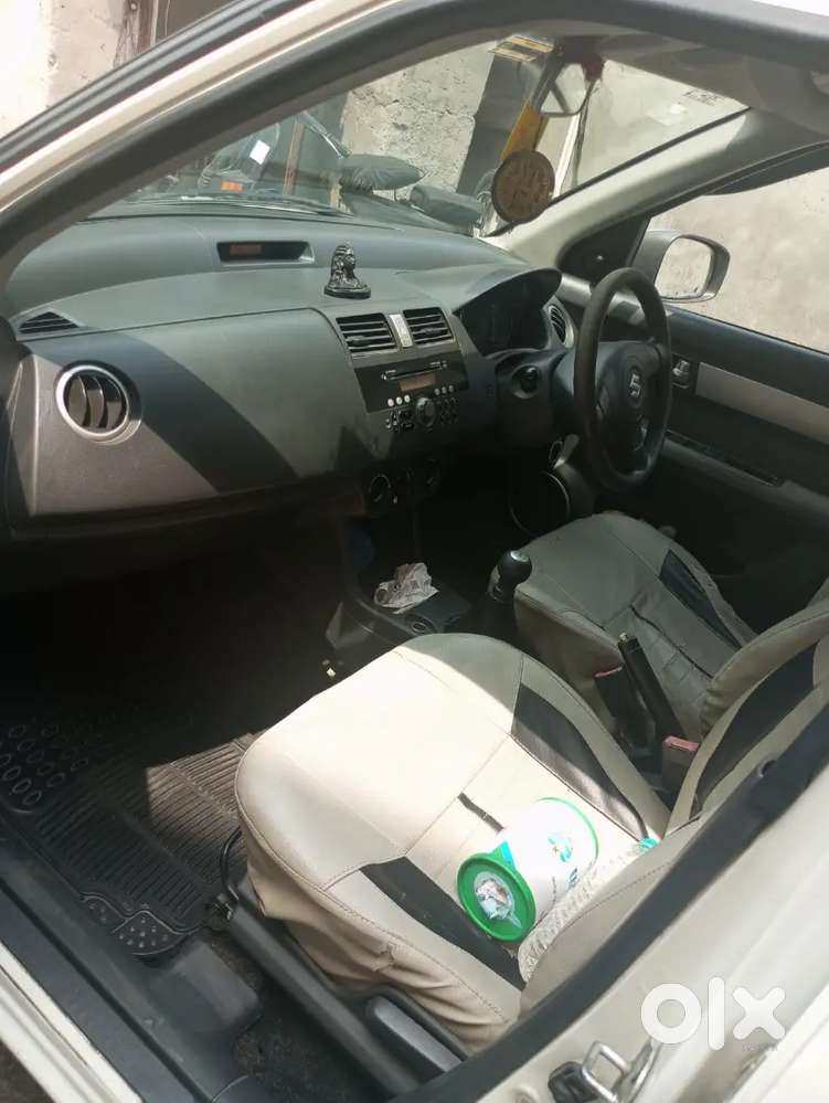 Maruti Suzuki Dzire 2011 Diesel 190000 Km Driven.