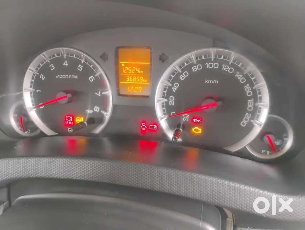 Maruti Suzuki Swift 2016 Petrol 37000 Km Driven