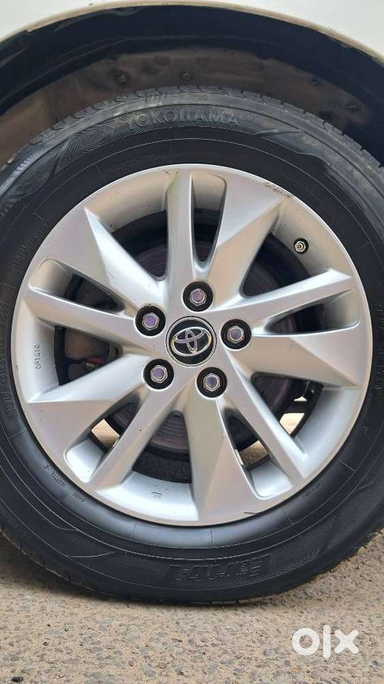 Toyota Innova Crysta 2.4 V, 2018, Diesel