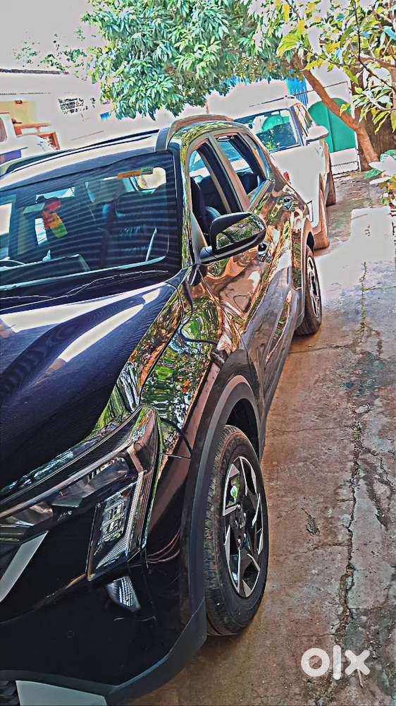 Kia Sonet Showroom Condition