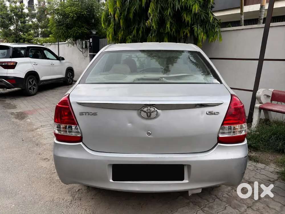 Toyota Etios 2015 Diesel Well Maintained