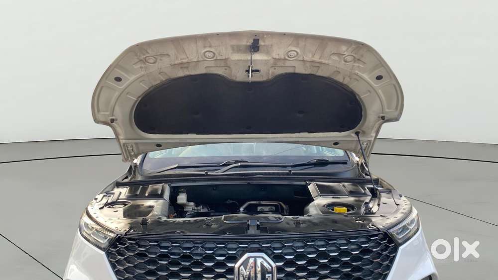 Mg Hector Plus 1.5 Sharp Turbo Cvt 6 Str, 2022, Petrol