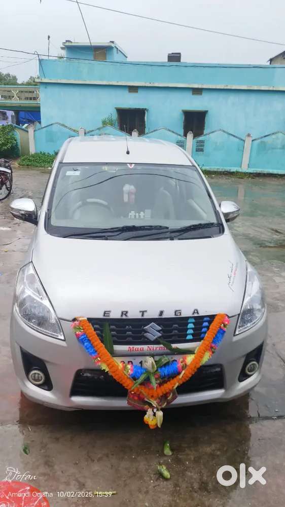 Maruti Suzuki Ertiga 2015 Diesel 100000 Km Driven