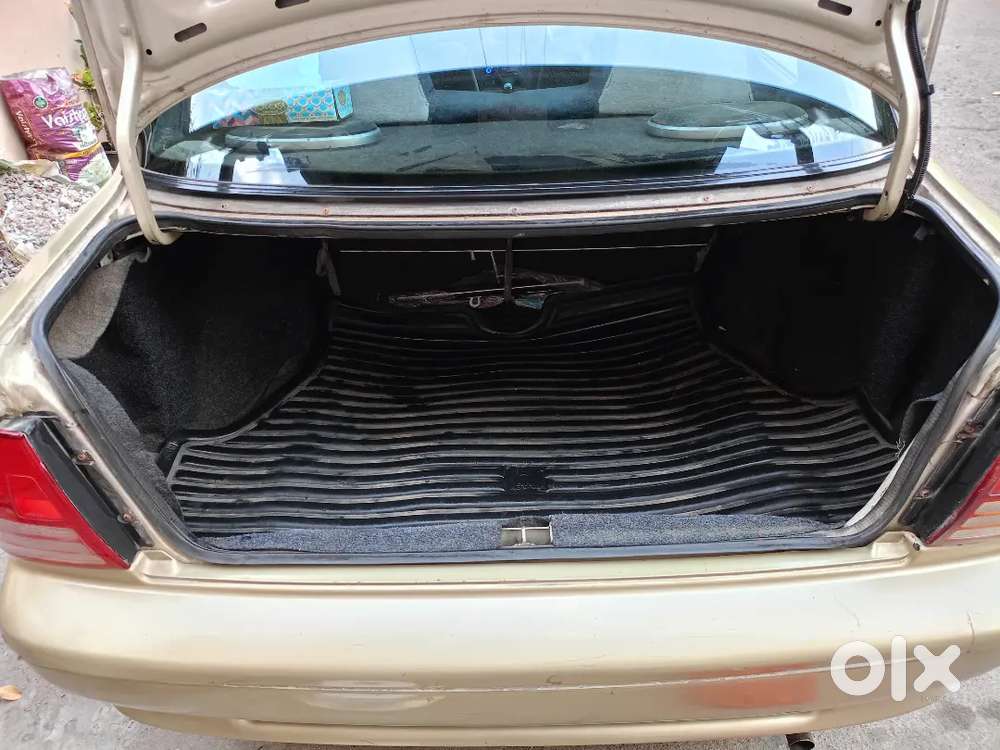 Esteem Maruti Suzuki 1998 Model