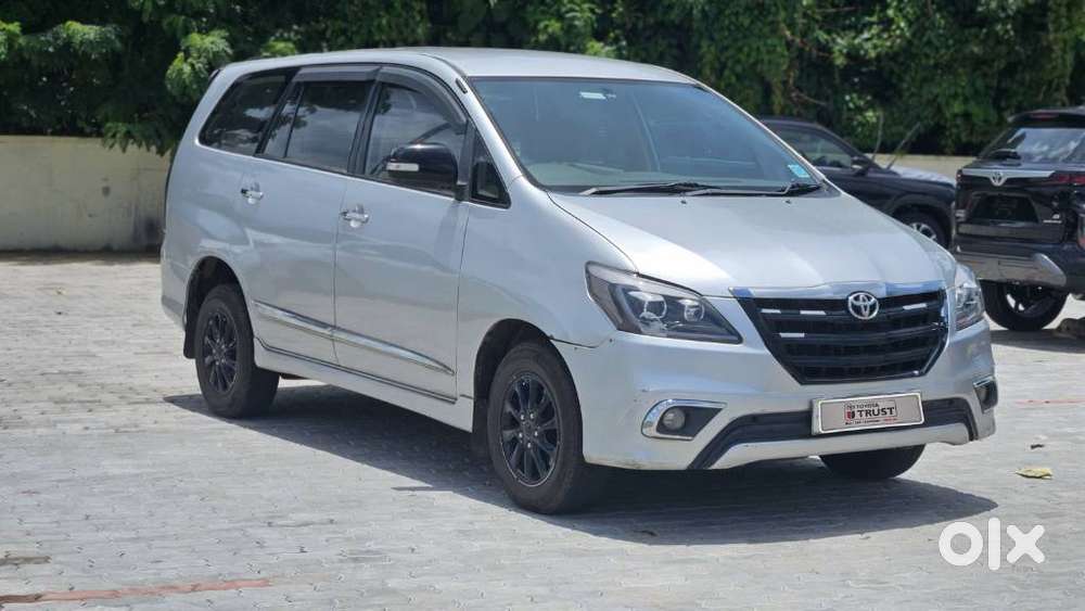 Toyota Innova 2.5 Vx 8 Str, 2012, Diesel