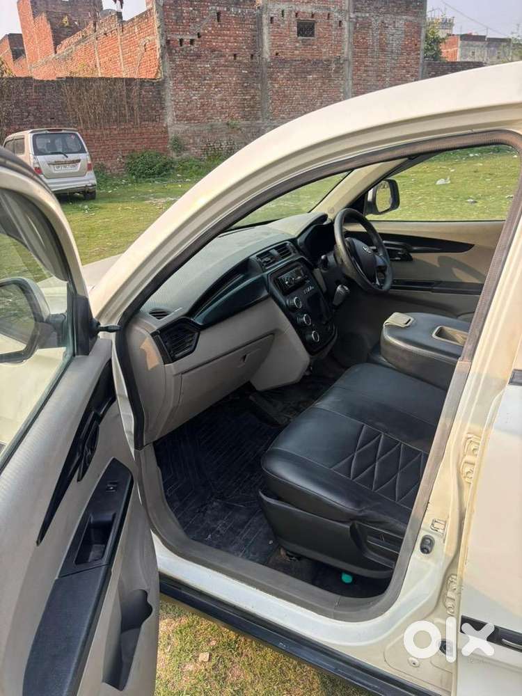 Mahindra Kuv100 Nxt 2016 Diesel Well Maintained