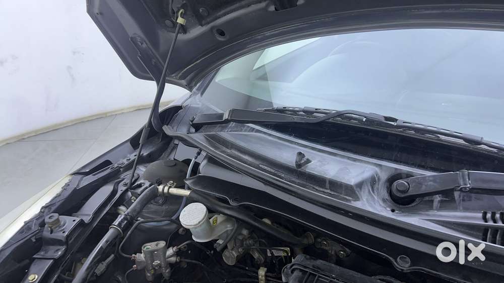 Maruti Suzuki Swift Vvt Vxi, 2015, Petrol
