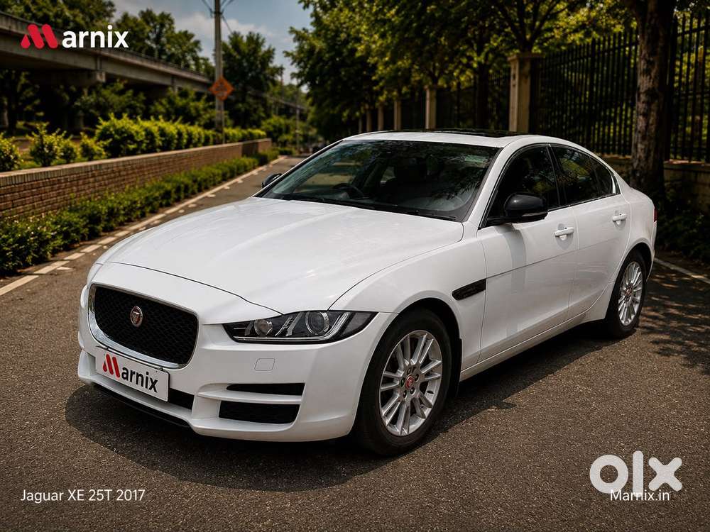 Jaguar Xe Prestige, 2017, Petrol