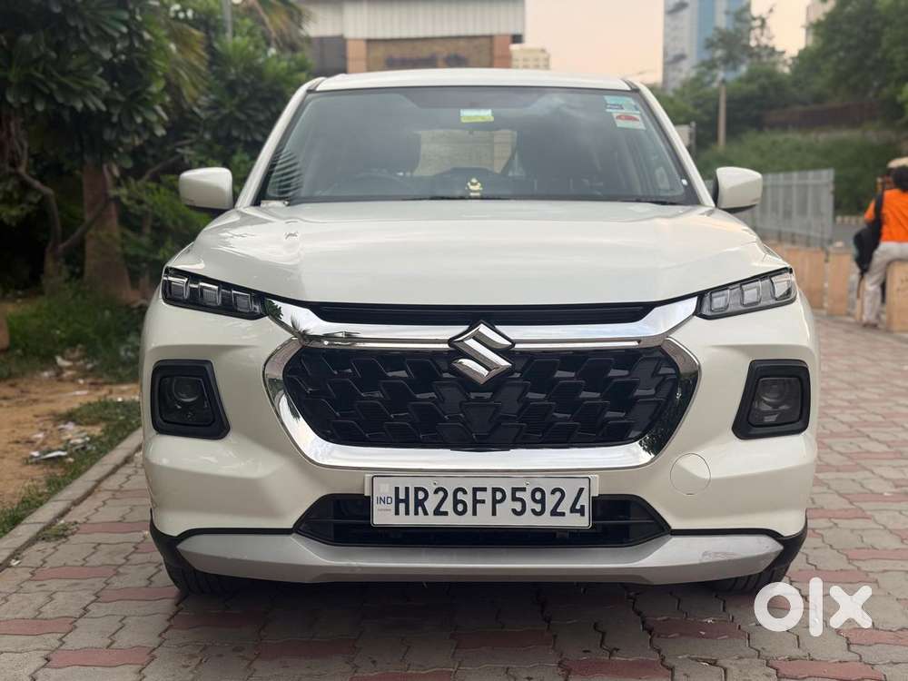 Maruti Suzuki Grand Vitara 1.5 Delta Smart Hybrid At, 2024, Petrol