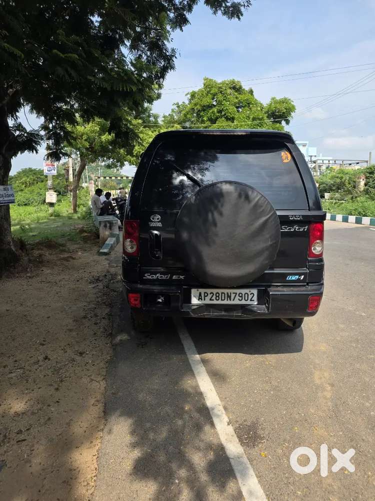 Tata Safari 2.2 Dicor Lx 2012