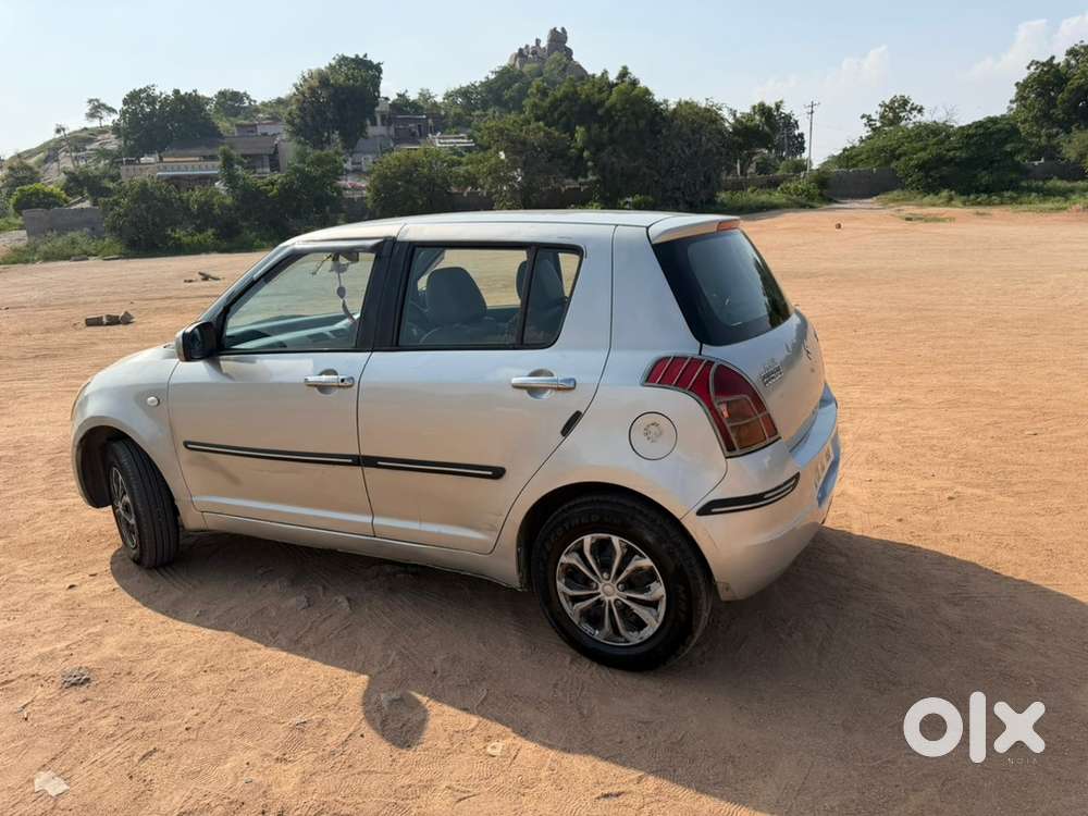 Maruti Suzuki Swift Petrol