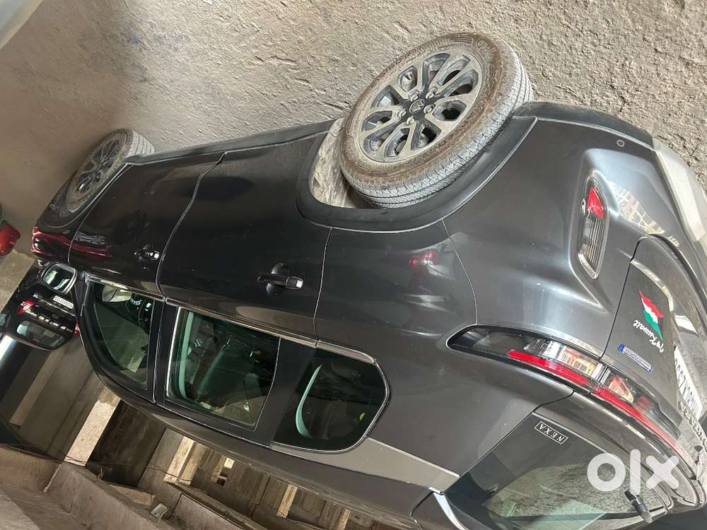Suzuki Grand Vitara 2023 Petrol 14500 Km Driven