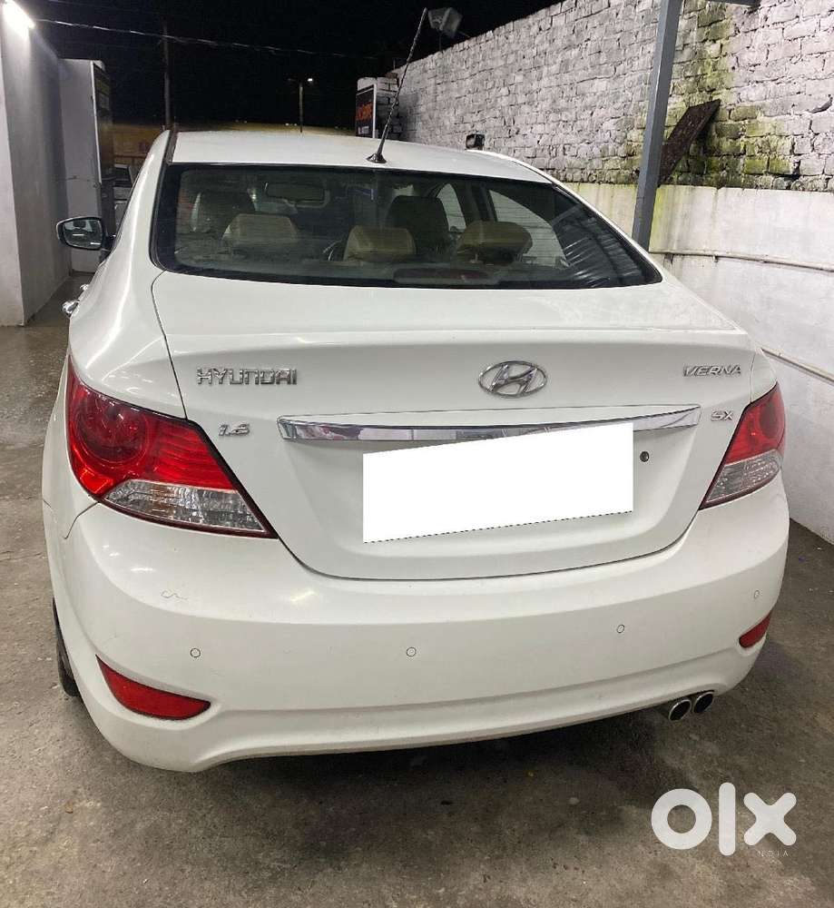 Hyundai Fluidic Verna 1.6 Vtvt Sx, 2012, Petrol