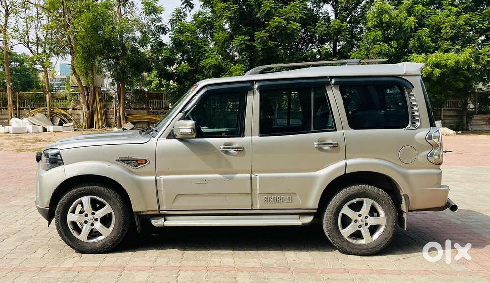 Mahindra Scorpio S4, 2015, Diesel