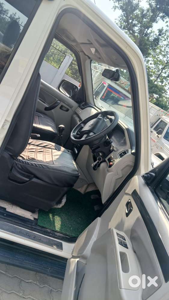 Mahindra Scorpio S6 Plus, 2017