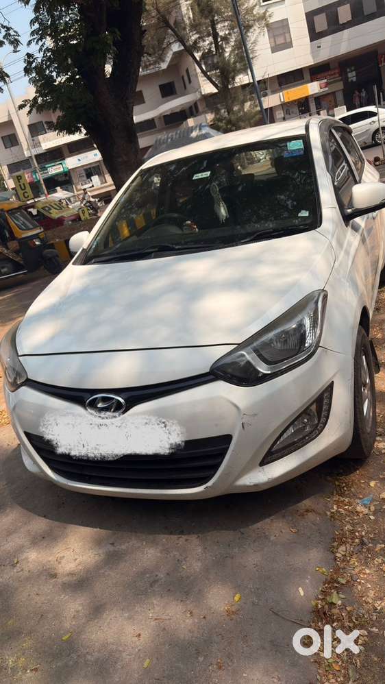 Hyundai I20 2013 Petrol 75000 Km Driven