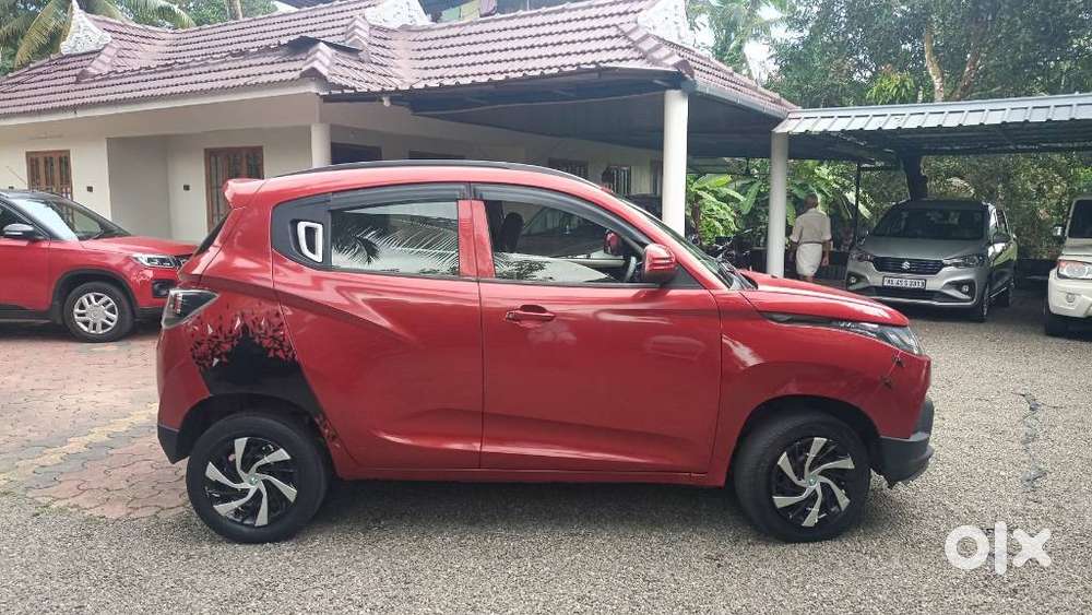 Mahindra Kuv100 Nxt 1.2 K2 Petrol 6 Str, 2016, Petrol