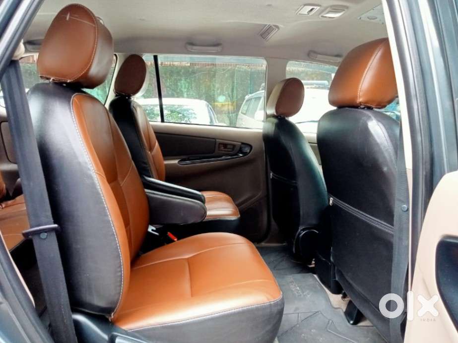 Toyota Innova 2.5 G (diesel) 7 Seater, 2015, Diesel