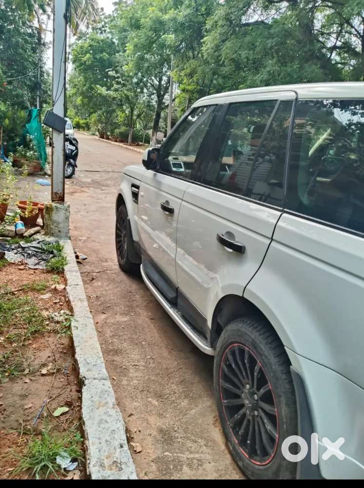 Land Rover Range Rover Sport 2010 Diesel 120000 Km Driven