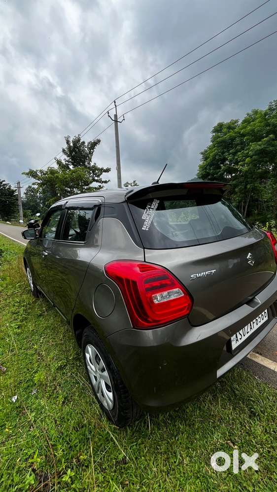 Maruti Swift Vxi 2021