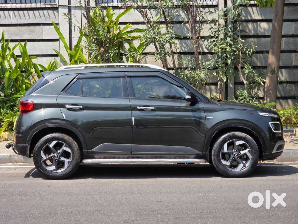 Hyundai Venue 1.0 Sx (o) Turbo Dct, 2019, Petrol