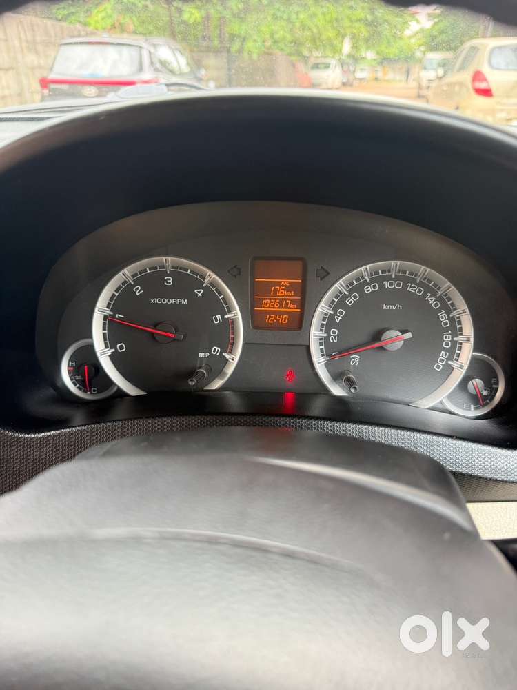 Maruti Swift Dzire 2012
