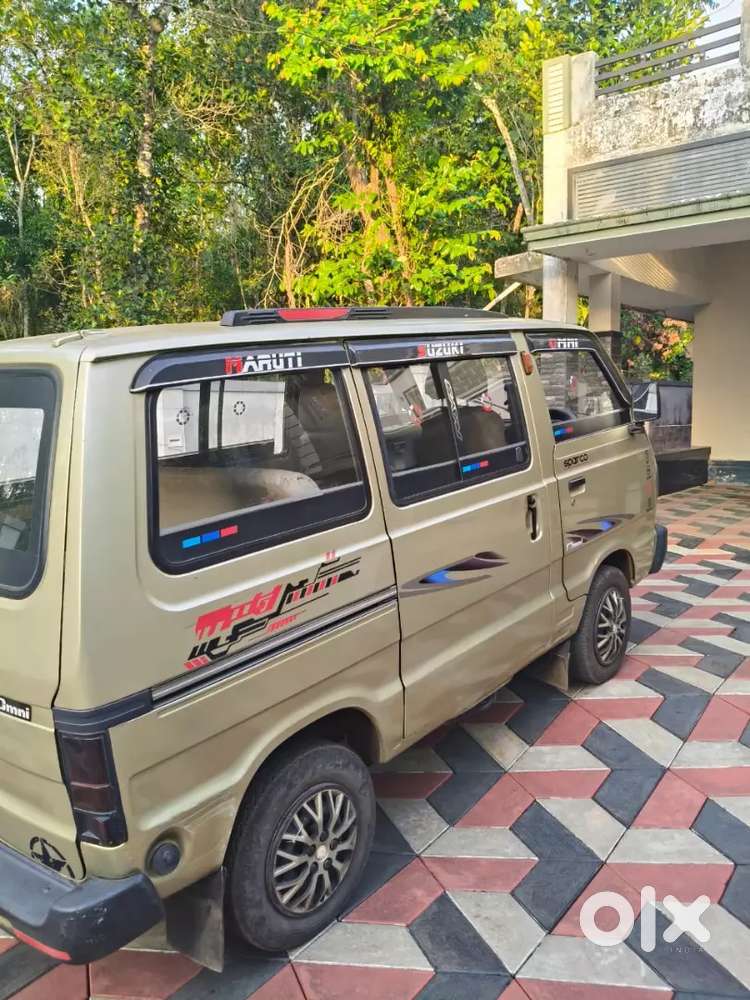 Maruti Suzuki Omni 2005