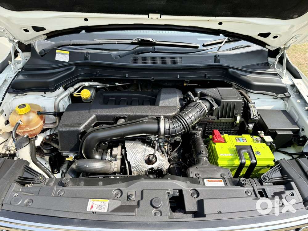 Mahindra Xuv300 W6 Diesel, 2023, Diesel