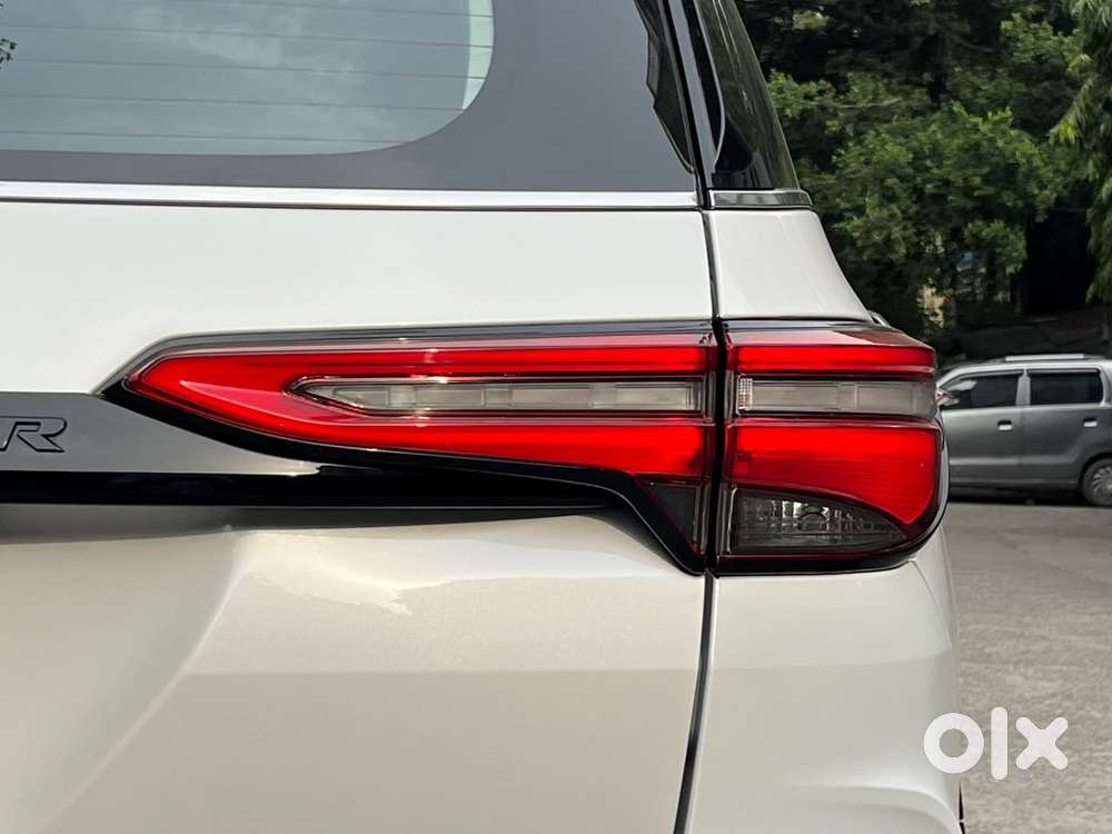 Toyota Fortuner Legender 4x2 At 2.8, 2024, Diesel