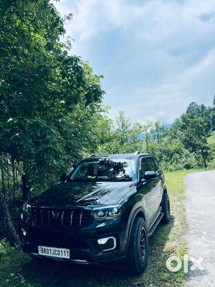 Mahindra Scorpio-n  Z8l Top Model Luxury Line Diesel Well Maintained
