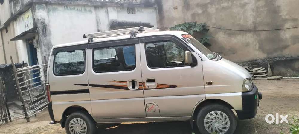Maruti Suzuki Eeco Smiles 7 2018