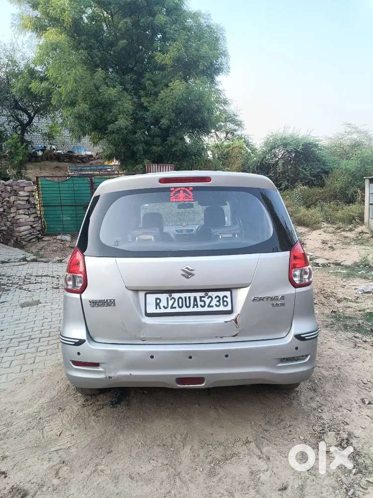Maruti Suzuki Ertiga 2013 Diesel 100000 Km Driven