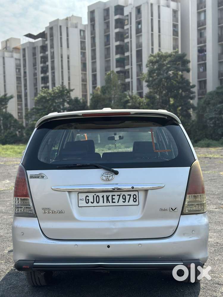 Toyota Innova 2.5 V 7 Str, 2010, Diesel