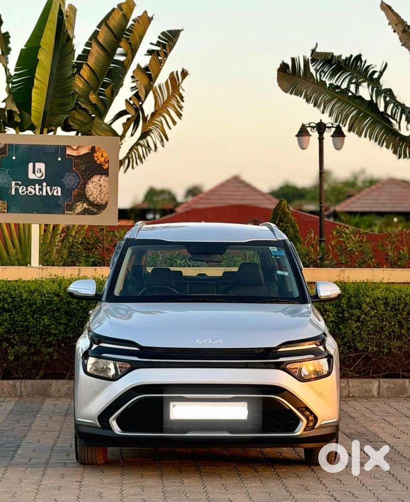 Kia Carens 1.4 Prestige 7 Str, 2023, Petrol