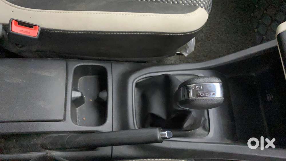 Renault Triber Rxz Easy-r Amt, 2021, Petrol