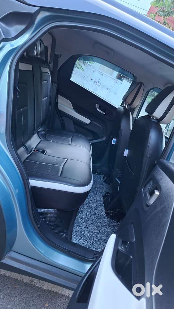 Tata Punch Creative Amt, 2022, Petrol