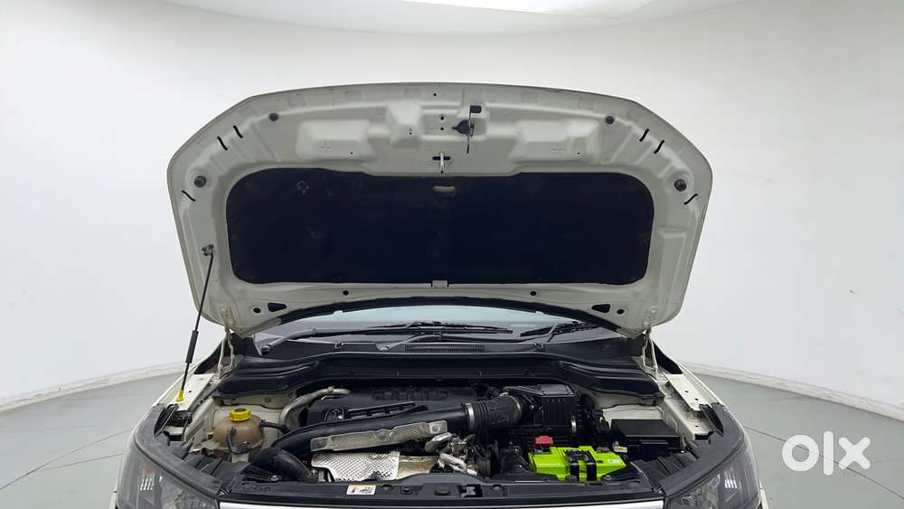 Mahindra Xuv300 W6 Diesel, 2023, Diesel