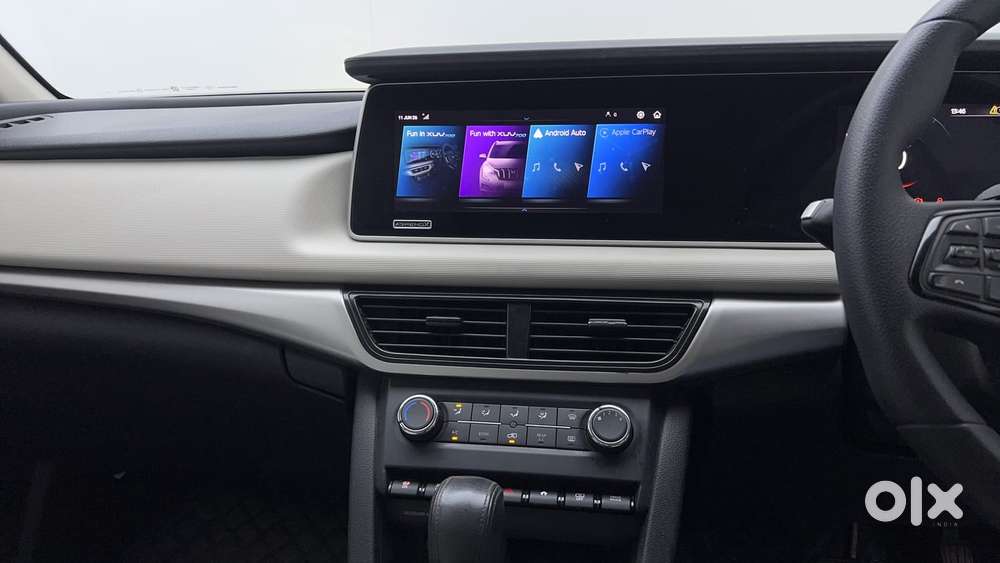 Mahindra Xuv700 2.2 Ax 5 Diesel At 7 Str, 2023, Diesel