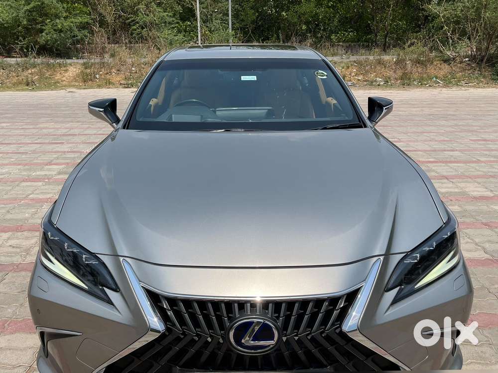 Lexus Es 300h Luxury, 2022, Cng & Hybrids