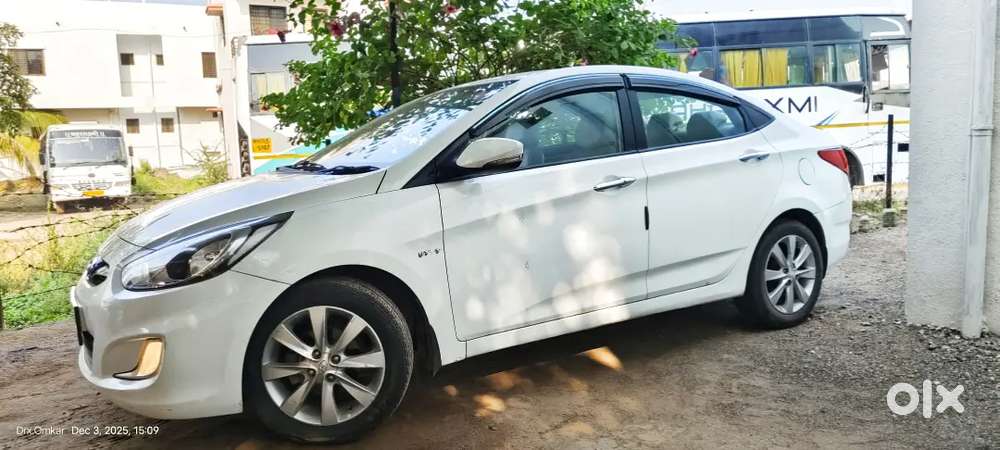 Hyundai Verna 2014 Top Family