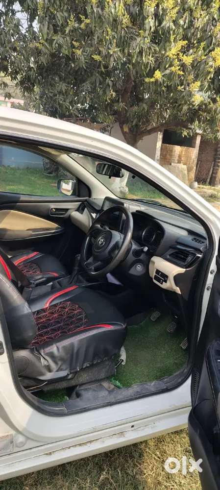 Toyota Glanza November 2023 Petrol 44000 Km Driven