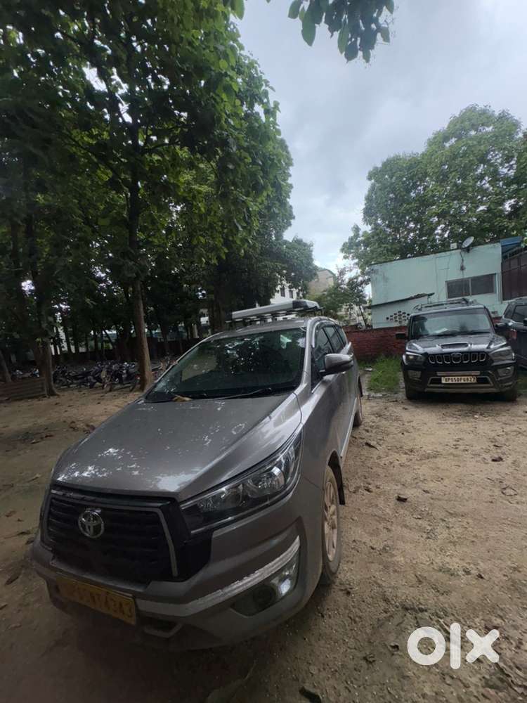 Toyota Innova Crysta 2023