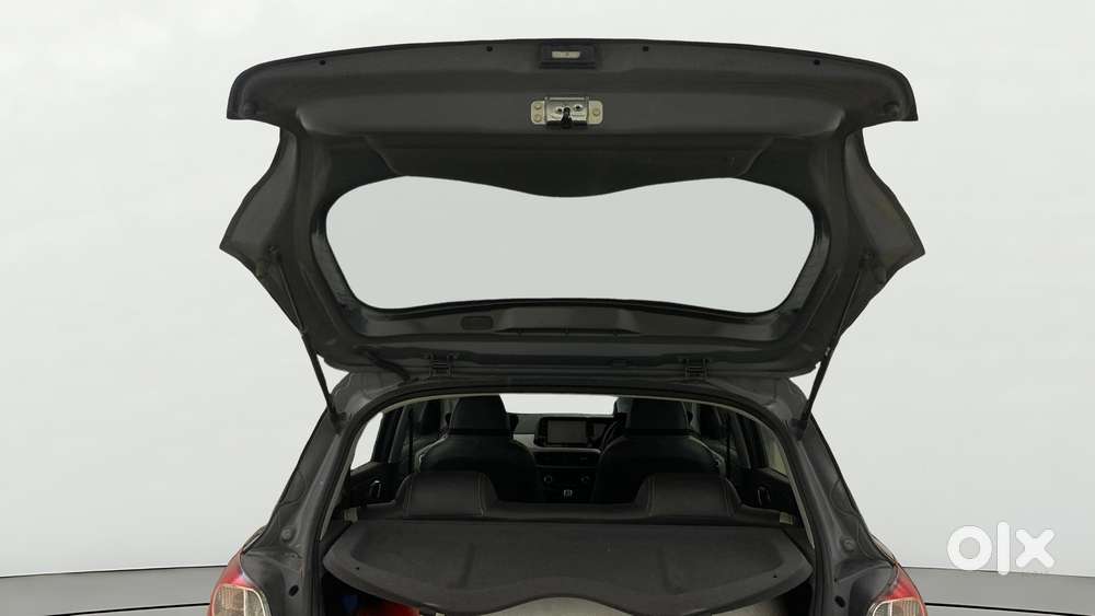 Hyundai Grand I10 Nios 1.2 Kappa Vtvt Sportz Cng, 2021, Cng & Hybrid..