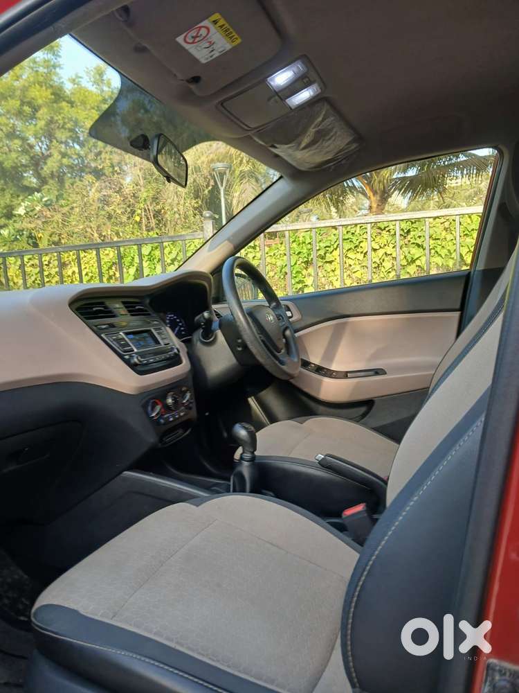 Hyundai Elite I20 Sportz (o) 1.2, 2017, Petrol