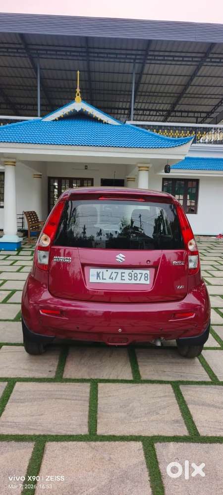 Maruti Suzuki Ritz Vxi, 2015, Petrol