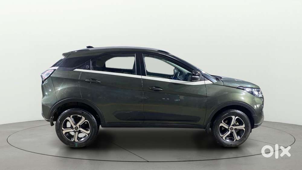 Tata Nexon 1.5 Revotorq Xza Plus S Amt, 2023, Petrol