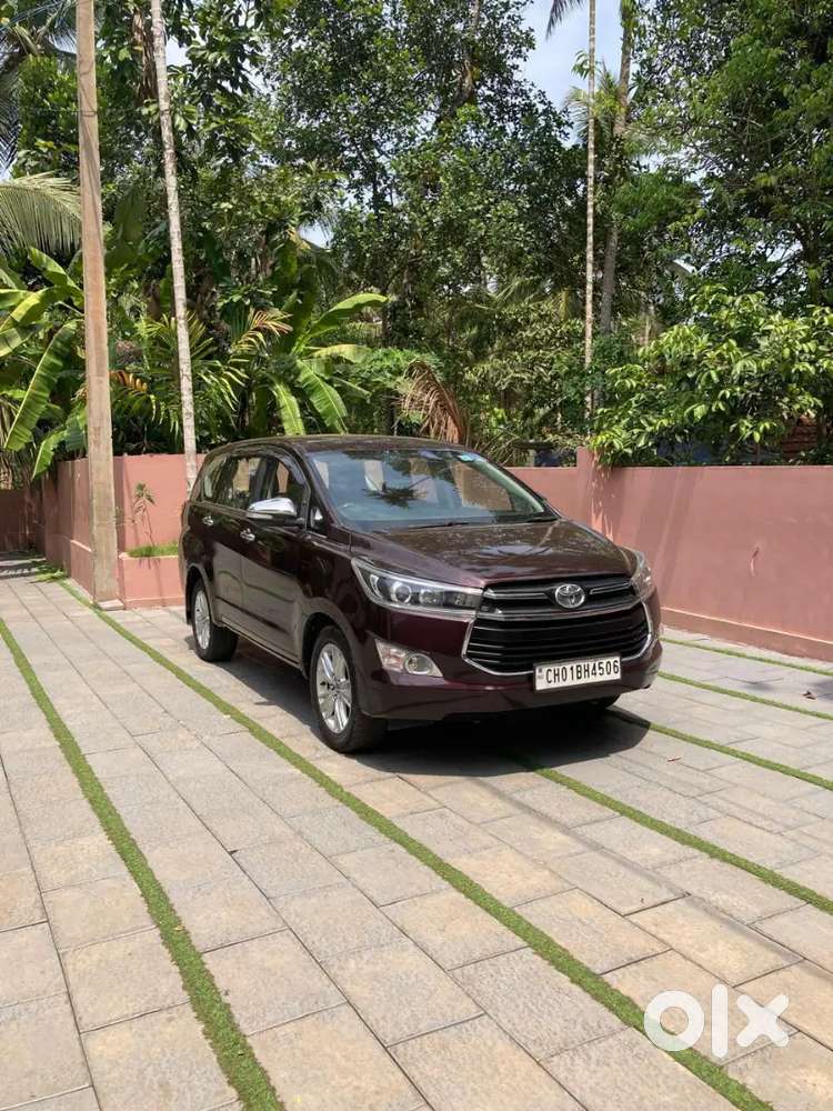 Innova Crysta